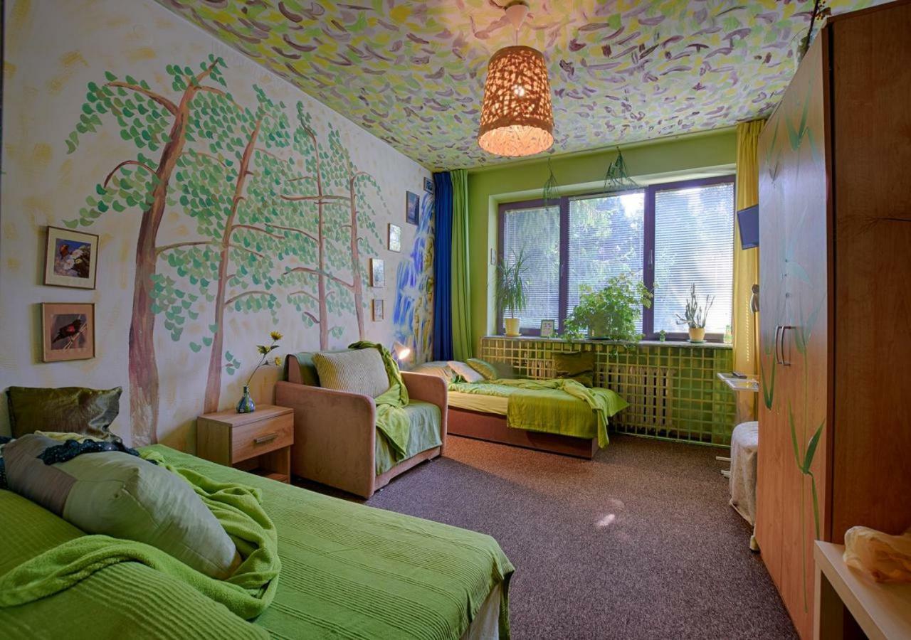 Hostel Dom Tu I Teraz Lublin Exterior foto